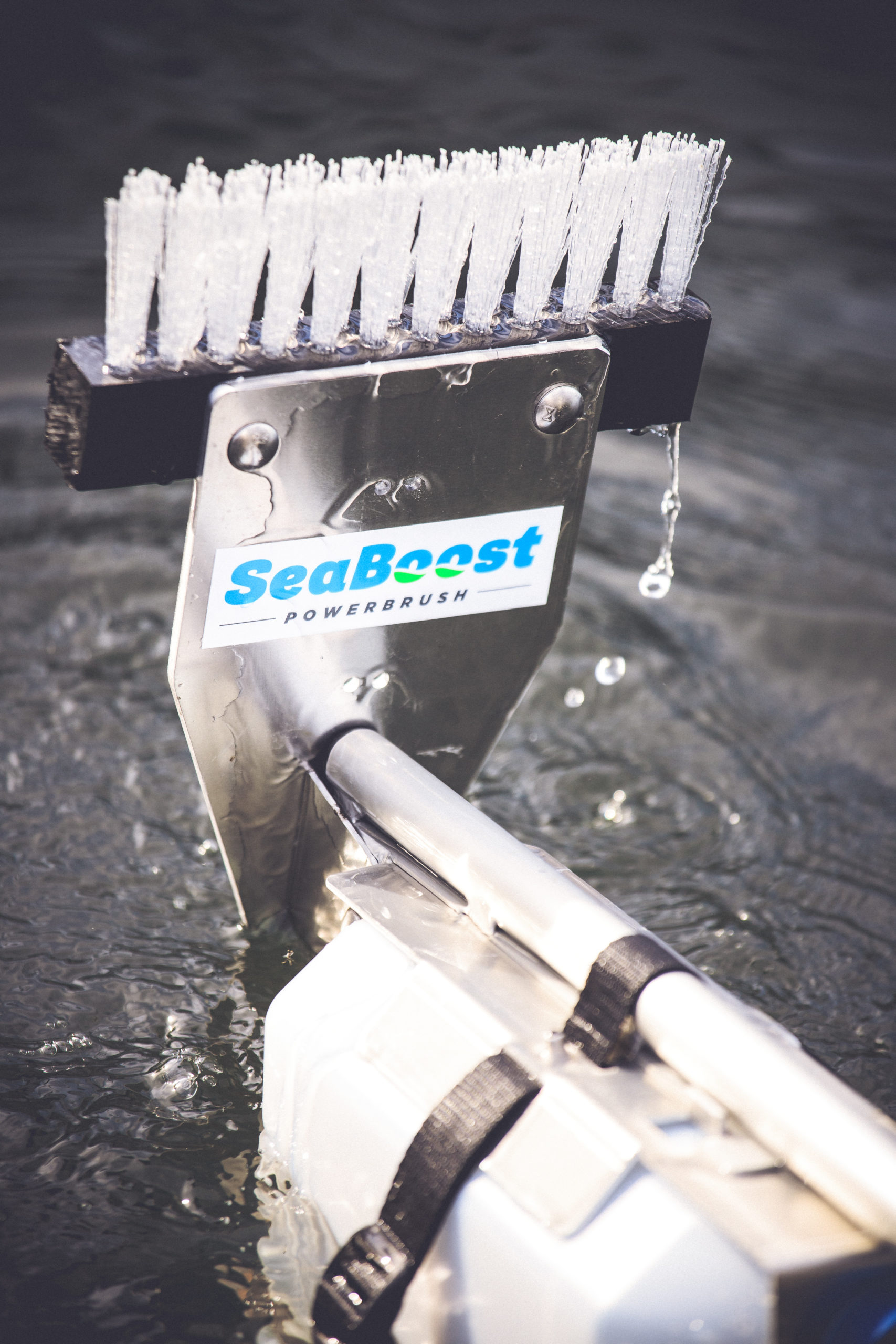 Seaboost Powerbrush the ultimate hull brush